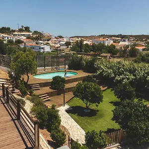 Hostel Good Feeling Hostel&guest House, Raposeira (Faro)