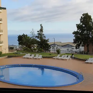 https://cristo-rei-apartment.madeira-islandshotels.com